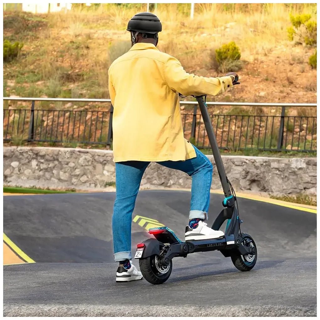 cecotec_07316_patinete_eléctrico_bongo_serie_z:_potencia_1300w__autonomía_65km__suspensión_avanzada_7