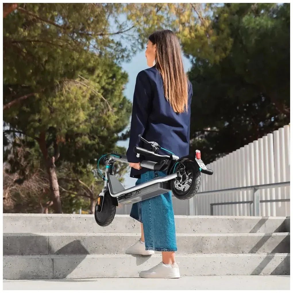 cecotec_07323_patinete_eléctrico_urbano_250w__20km_autonomía__seguro_y_ecológico_9