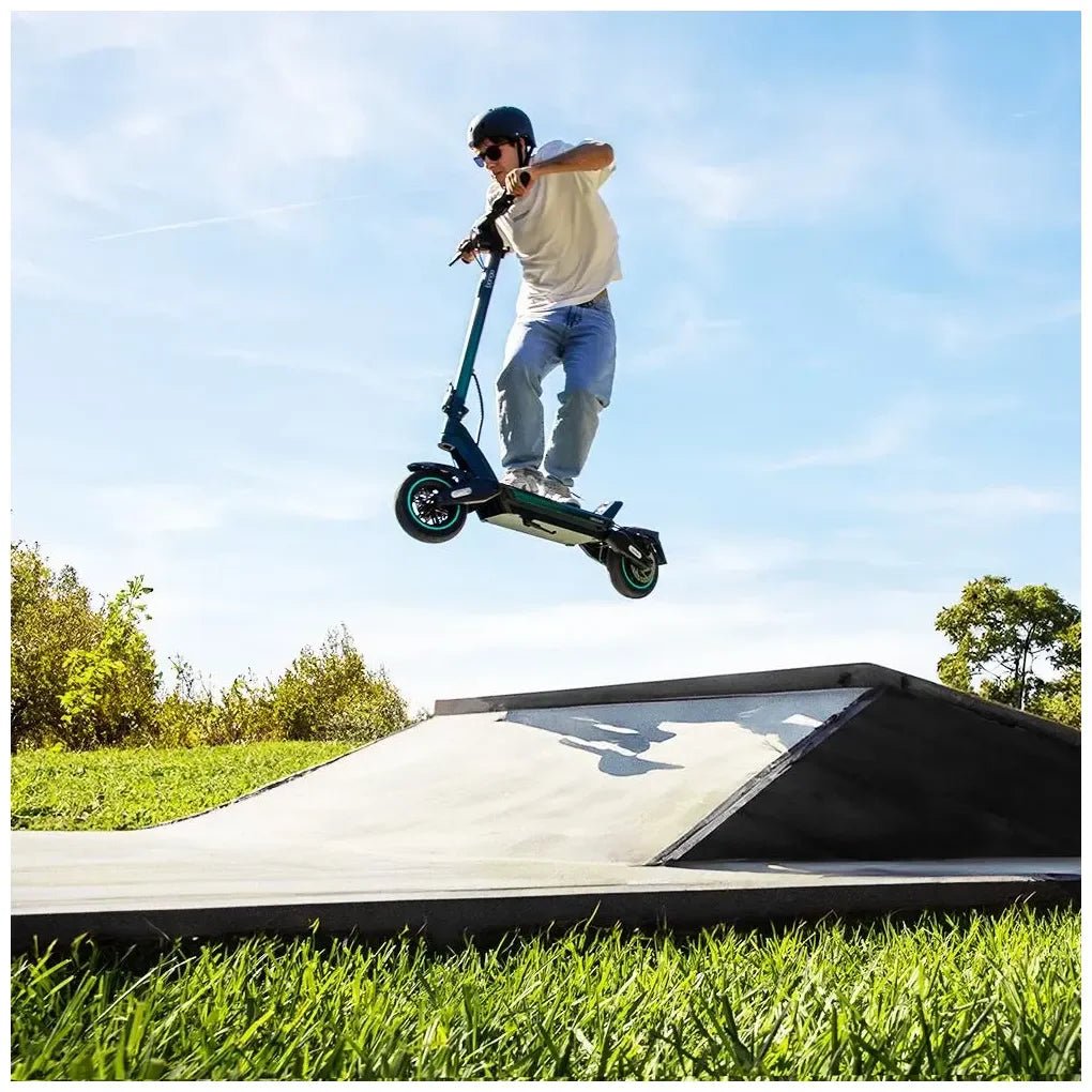 cecotec_07335_patinete_eléctrico_y65:_potencia_de_1200w__autonomía_65km__doble_suspensión_3