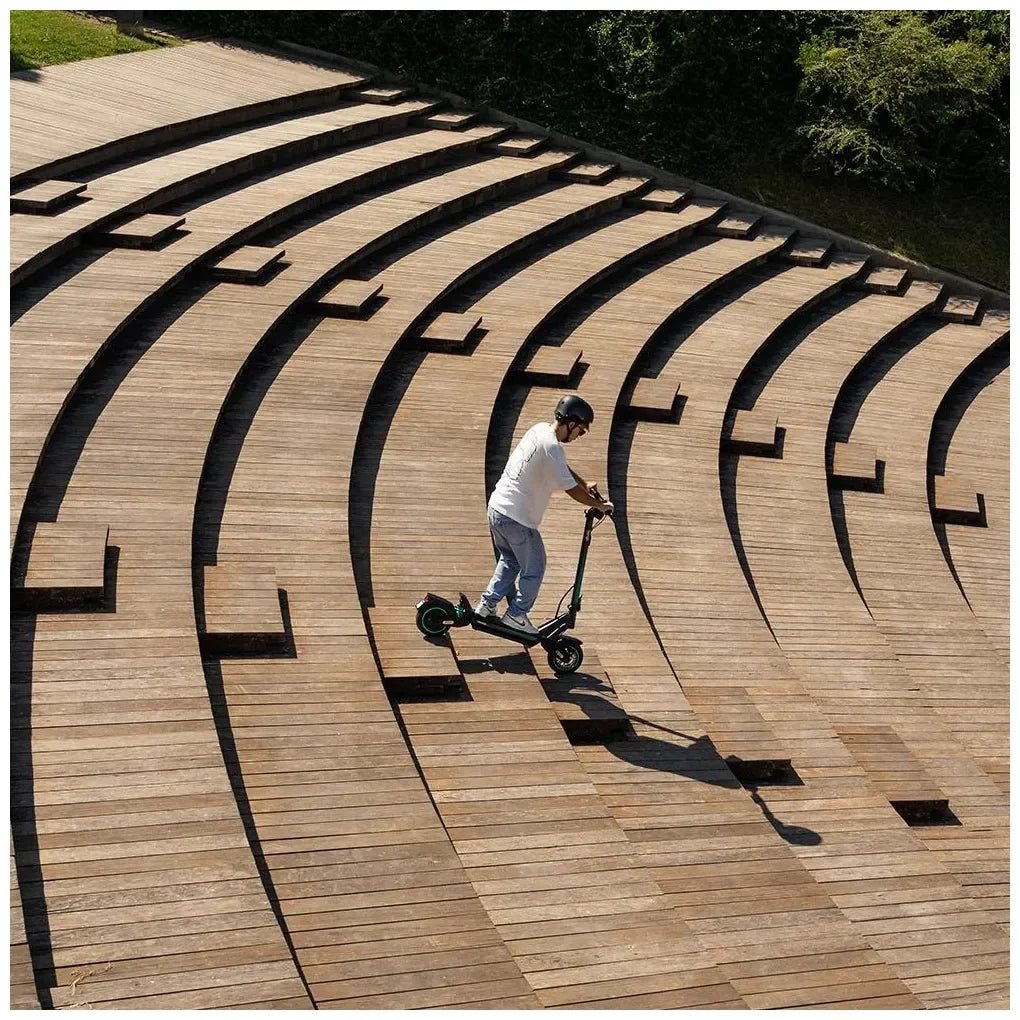 cecotec_07335_patinete_eléctrico_y65:_potencia_de_1200w__autonomía_65km__doble_suspensión_5