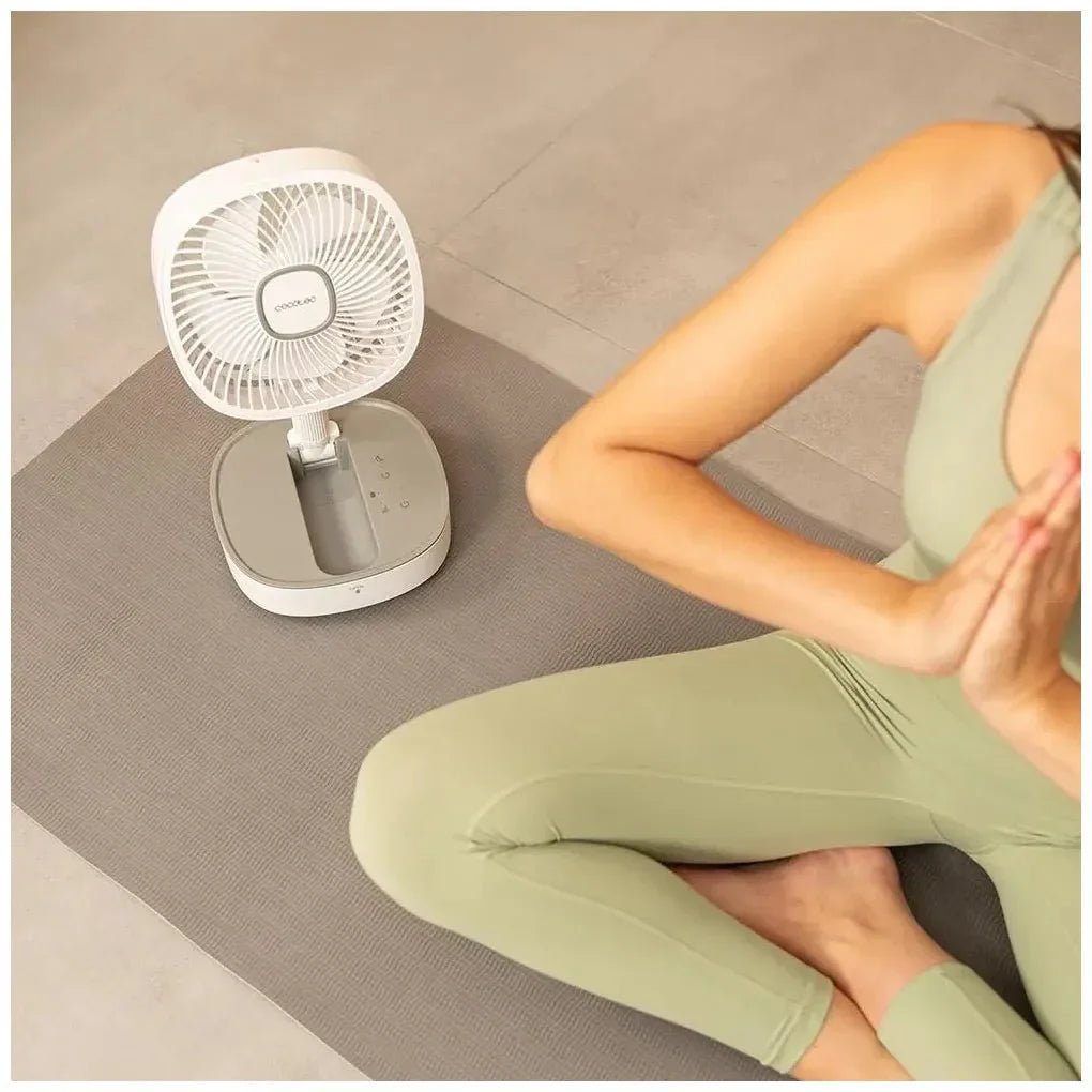 cecotec_08361_ventilador_portátil_plegable_con_batería_8000mah__oscilación_y_luz_led_2