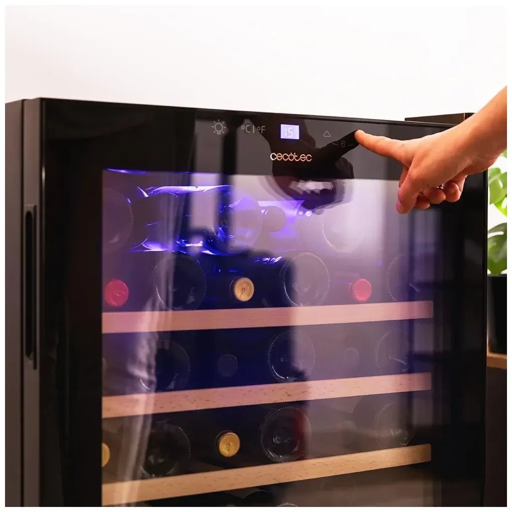 cecotec_a01_eu01_100095_vinoteca_bolero_grandsommelier_4850_black:_elegancia_y_eficiencia_para_48_botellas_5