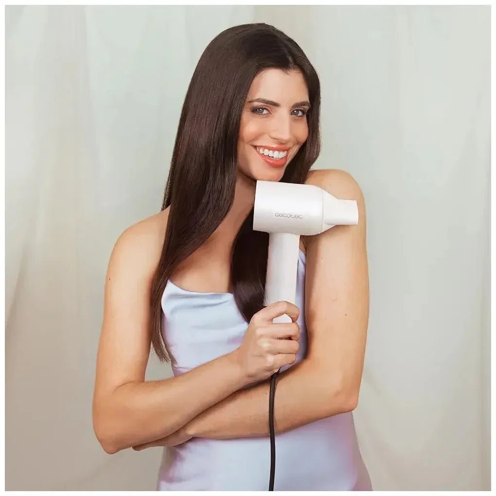 cecotec_a01_eu01_101445_secador_ionicare_rockstar:_tecnología_plasma__motor_silencioso_y_control_de_calor_8