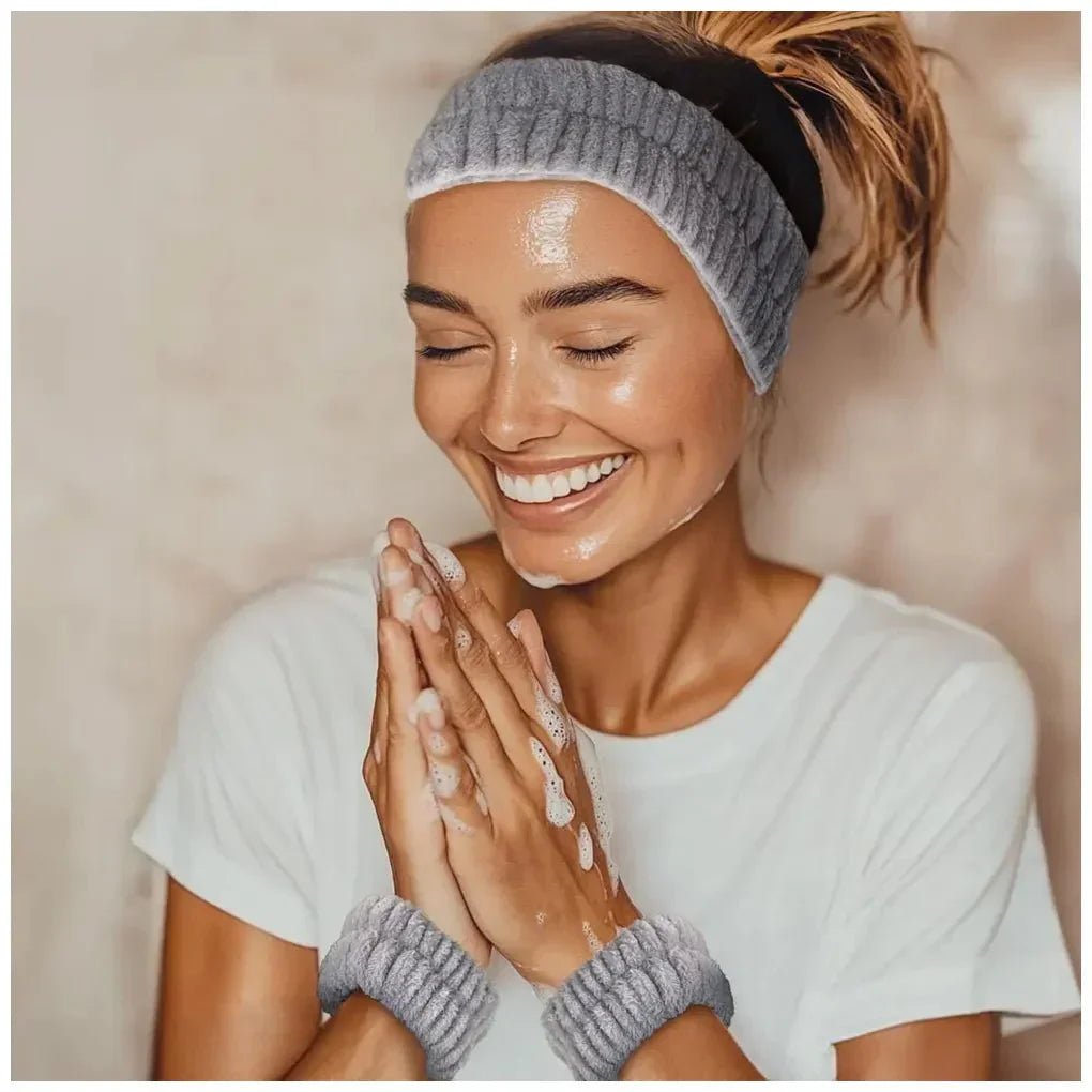 cecotec_a01_eu01_102502_rutina_facial_completa:_limpiador__antiojeras_y_masajeador_para_piel_radiante_7