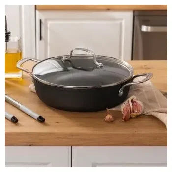 olla_baja_antiadherente_de_aluminio_forjado_de_28_cm_polka_fantasy_28_low_pot_silver_cecotec_3