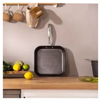 grill_cuadrado_de_aluminio_forjado_y_mango_de_acero_inoxidable_polka_fantasy_28_grill_silver_cecotec_4