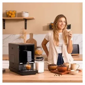 cafetera_eléctrica_superautomática_con_molinillo_integrado_y_tanque_para_leche_power_matic_ccino_cremma_cecotec_3