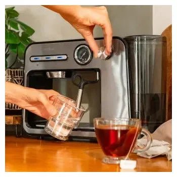 cafetera_eléctrica_de_20_bares_con_vaporizador_orientable_y_depósito_de_agua_de_1_l_power_espresso_20_square_pro_cecotec_7