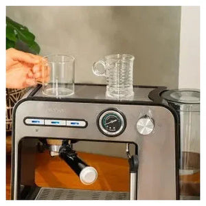 cafetera_eléctrica_de_20_bares_con_vaporizador_orientable_y_depósito_de_agua_de_1_l_power_espresso_20_square_pro_cecotec_9