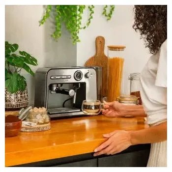 cafetera_eléctrica_de_20_bares_con_vaporizador_orientable_y_depósito_de_agua_de_1_l_power_espresso_20_square_pro_cecotec_10