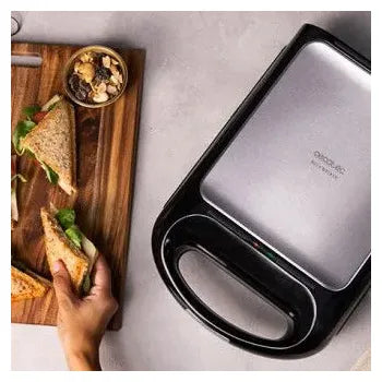 sandwichera_antiadherente_para_4_sandwiches_de_1500_w_en_color_plateado_rock’ntoast_family_cecotec_0