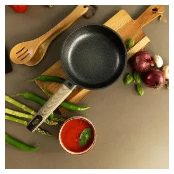 pack_de_2_sartenes_hechas_en_aluminio_fundido_con_revestimiento_antiadherente_polka_excellence_bucket_set_force_cecotec_7