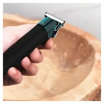 perfiladora_inalámbrica_de_diseño_ergonómico_con_cuchilla_afilada_y_4_peines_guía_bamba_precisioncare_profiling_cecotec_3