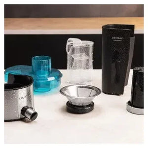 licuadora_de_color_negro_para_frutas_y_verduras_con_depósito_de_pulpa_y_jarra_para_zumo_juice&fresh_400_titan_cecotec_0