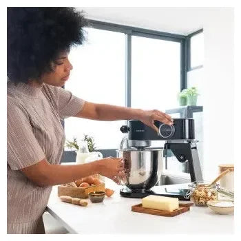 batidora_amasadora_de_800_w_hecha_en_aluminio_fundido_con_8_velocidades_twist&fusion_4000_luxury_black_cecotec_7