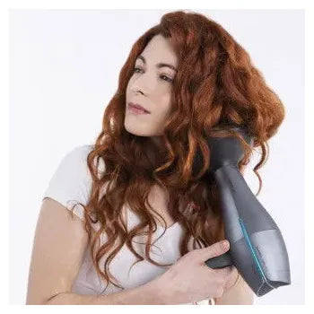 secador_de_pelo_iónico_color_gris_de_2200_w_con_difusor_bamba_ionicare_5300_maxi_aura_black_cecotec_0