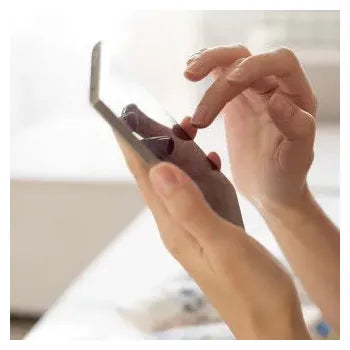 radiador_convector_de_cristal_con_pies_y_wifi_de_color_blanco_ready_warm_6750_crystal_connection_cecotec_4