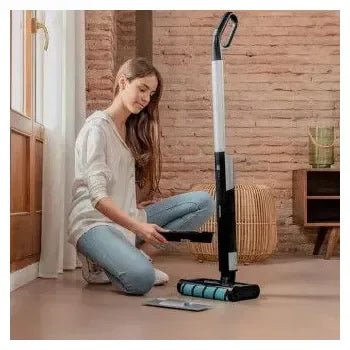 fregona_eléctrica_sin_cables_de_40w_de_potencia_con_base_de_autolimpieza_freego_wash_cecotec_3