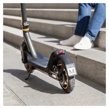 patinete_eléctrico_con_potencia_máxima_de_700_w_con_aplicación_para_el_smartphone_bongo_serie_m30_connected_cecotec_7