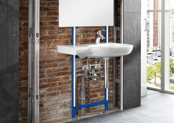Detalle anclajes bastidor empotrable Basic Bidé In-Wall Roca