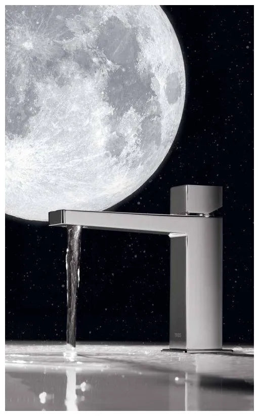 Grifo monomando para lavabo con caño plano de latón acabado cromado CUB S SLIM TRES 1