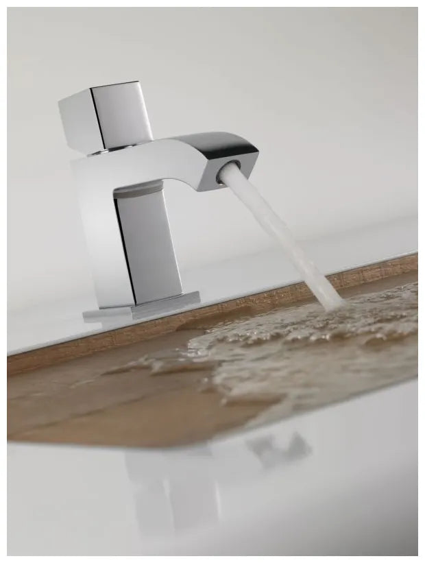 Grifo monomando para lavabo con desagüe y caño fabricado en latón con acabado cromado Cub Cuadro TRES 1