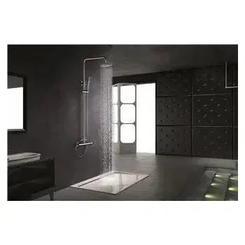 Vista principal de Columna de ducha con un rociador extraplano de diseño moderno y de acabado cromado Milos de Imex