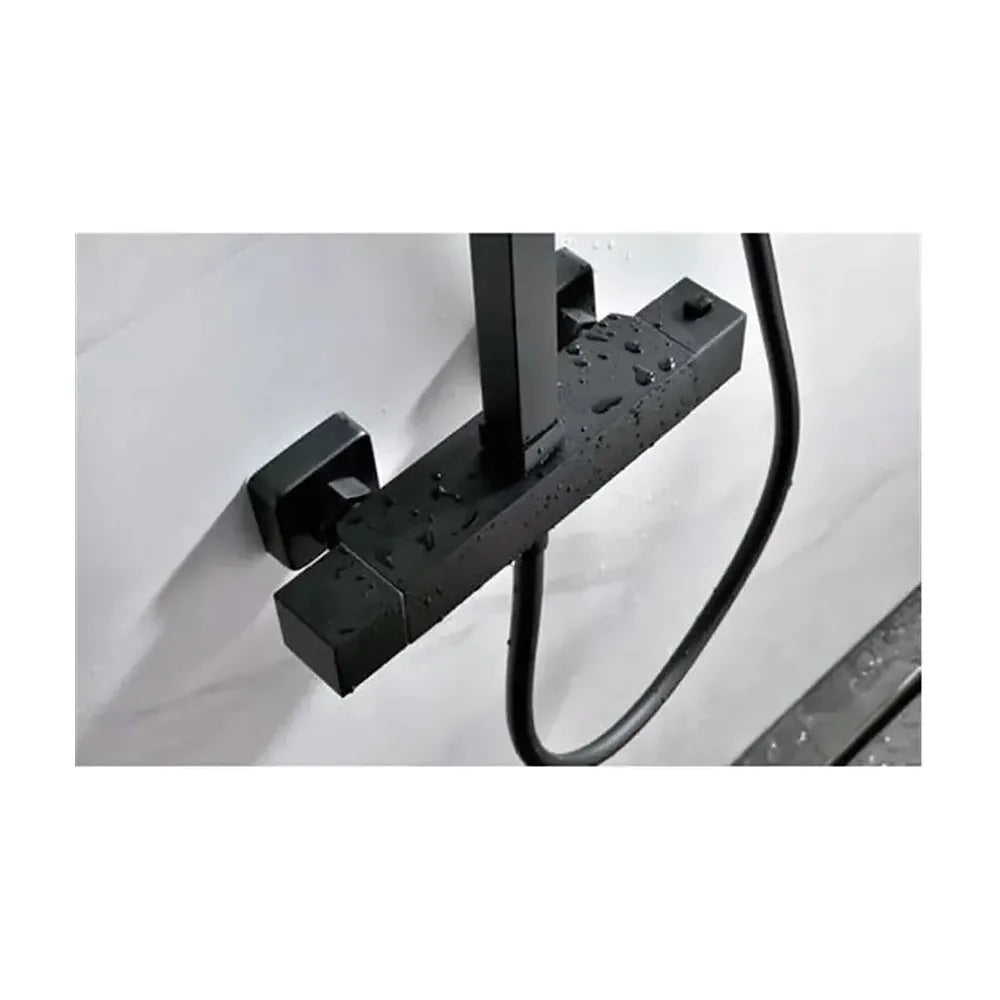 Vista principal de Columna termostática de ducha para pared con un diseño moderno de acabado negro mate Vigo de Imex