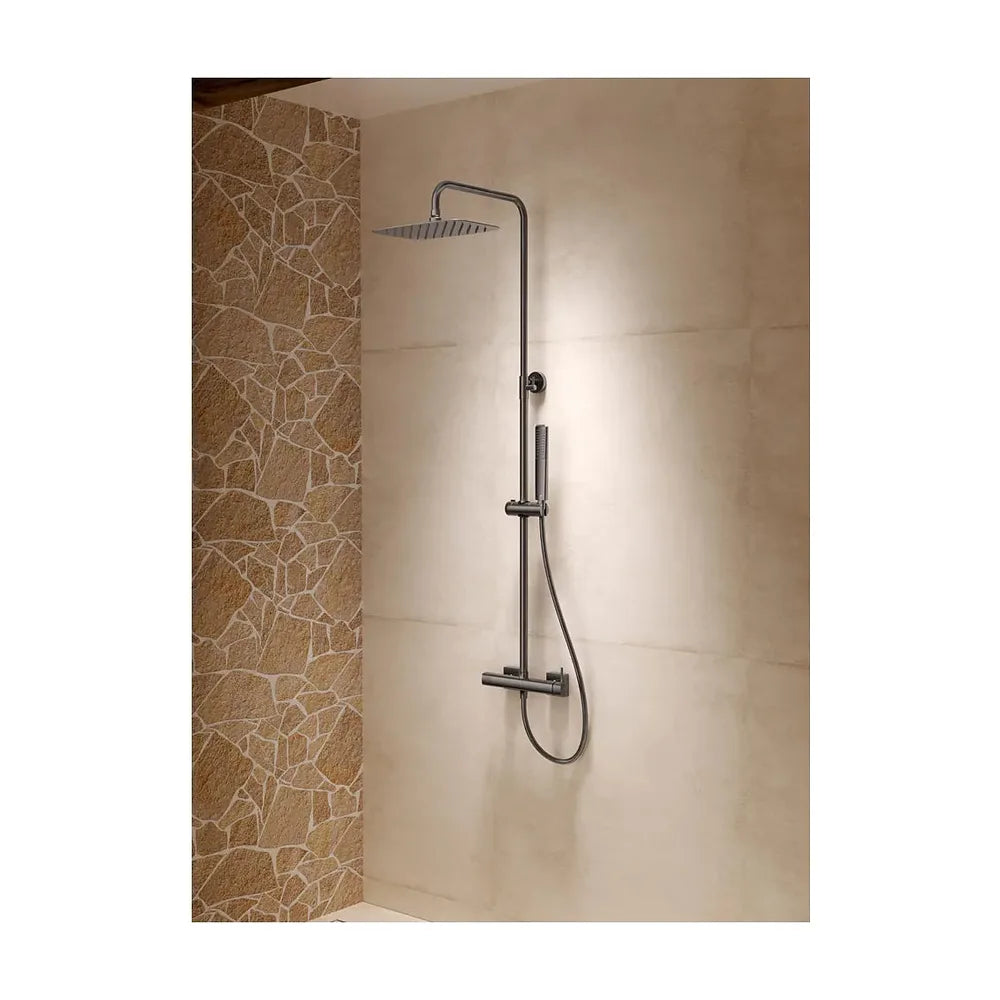 Vista en conjunto ambientada de Conjunto ducha monomando Firenze negro mate Imex