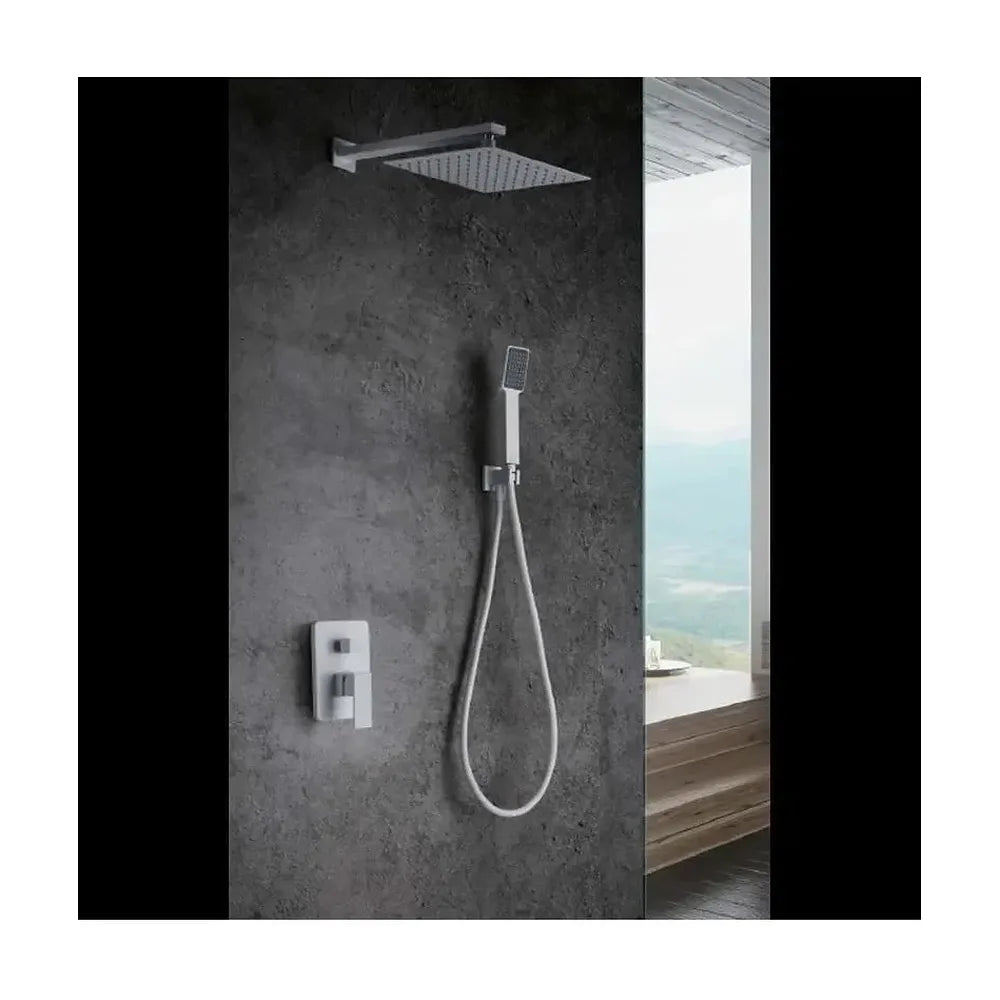 Conjunto para la ducha con un diseño moderno y un acabado blanco mate Dublin de Imex Imex