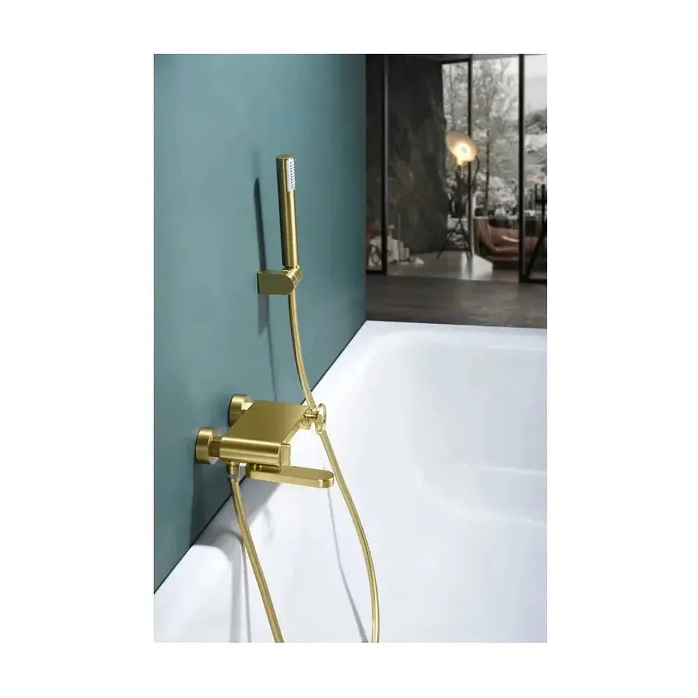 Vista principal de Grifería monomando de bañera y ducha hecha de latón con acabado oro cepillado Olimpo de Imex