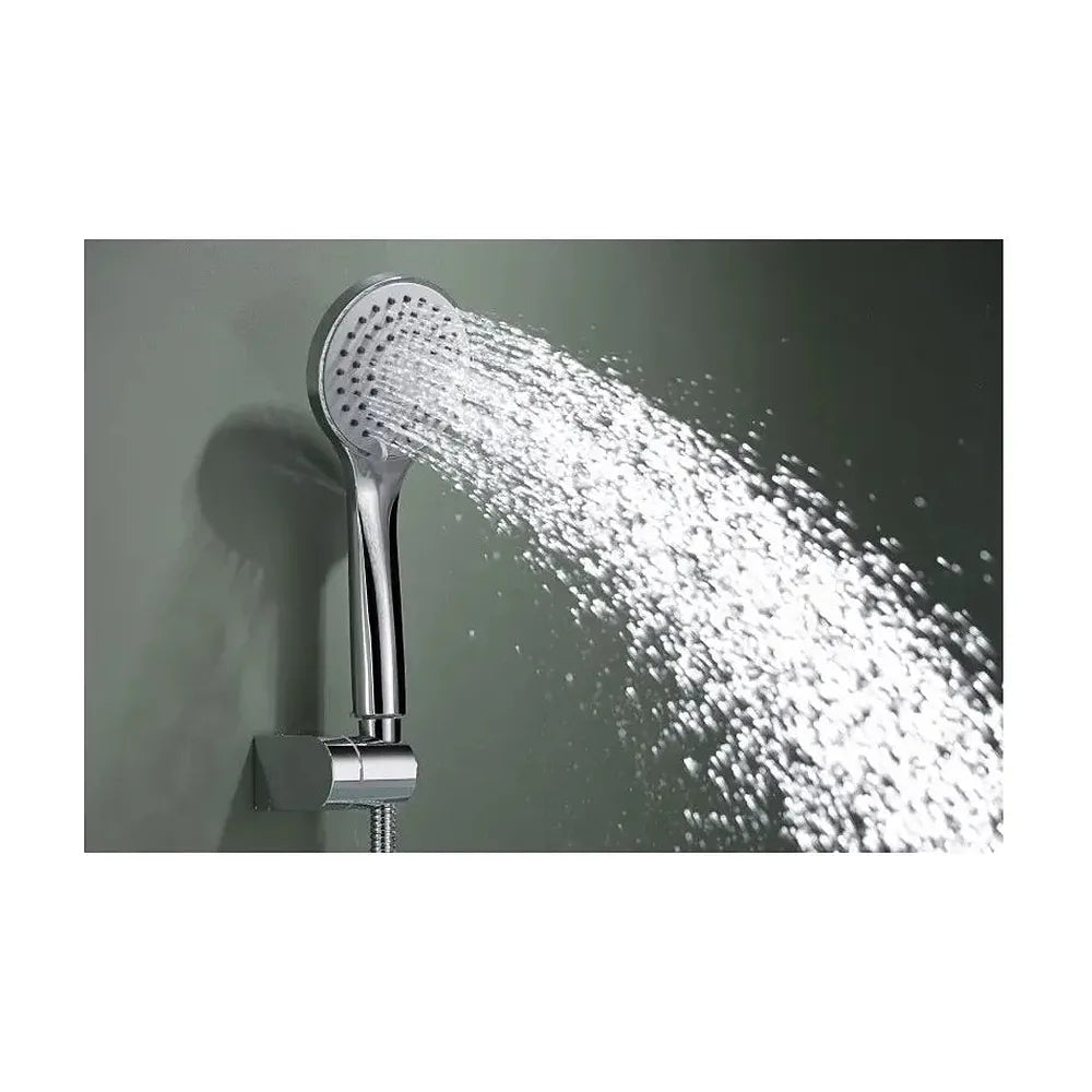 Detalle de acabado y materiales de Grifo monomando de bañera y ducha fabricada en latón con un cartucho cerámico Ural de Imex
