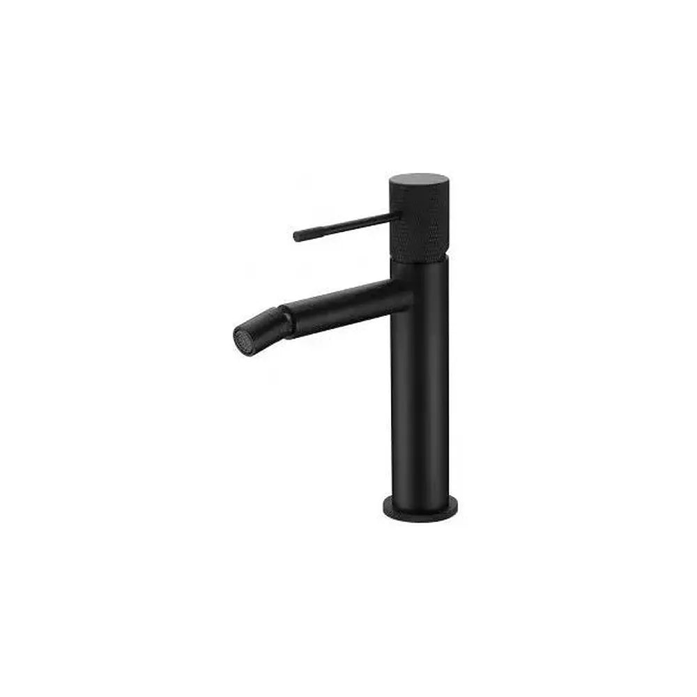 Grifo monomando megro mate para bidé fabricado en latón con un cartucho cerámico de 35 mm Line de Imex Imex
