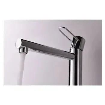 Vista principal de Grifo monomando para lavabo de cierre cerámico con un diseño alto de acabado cromado Milos de Imex