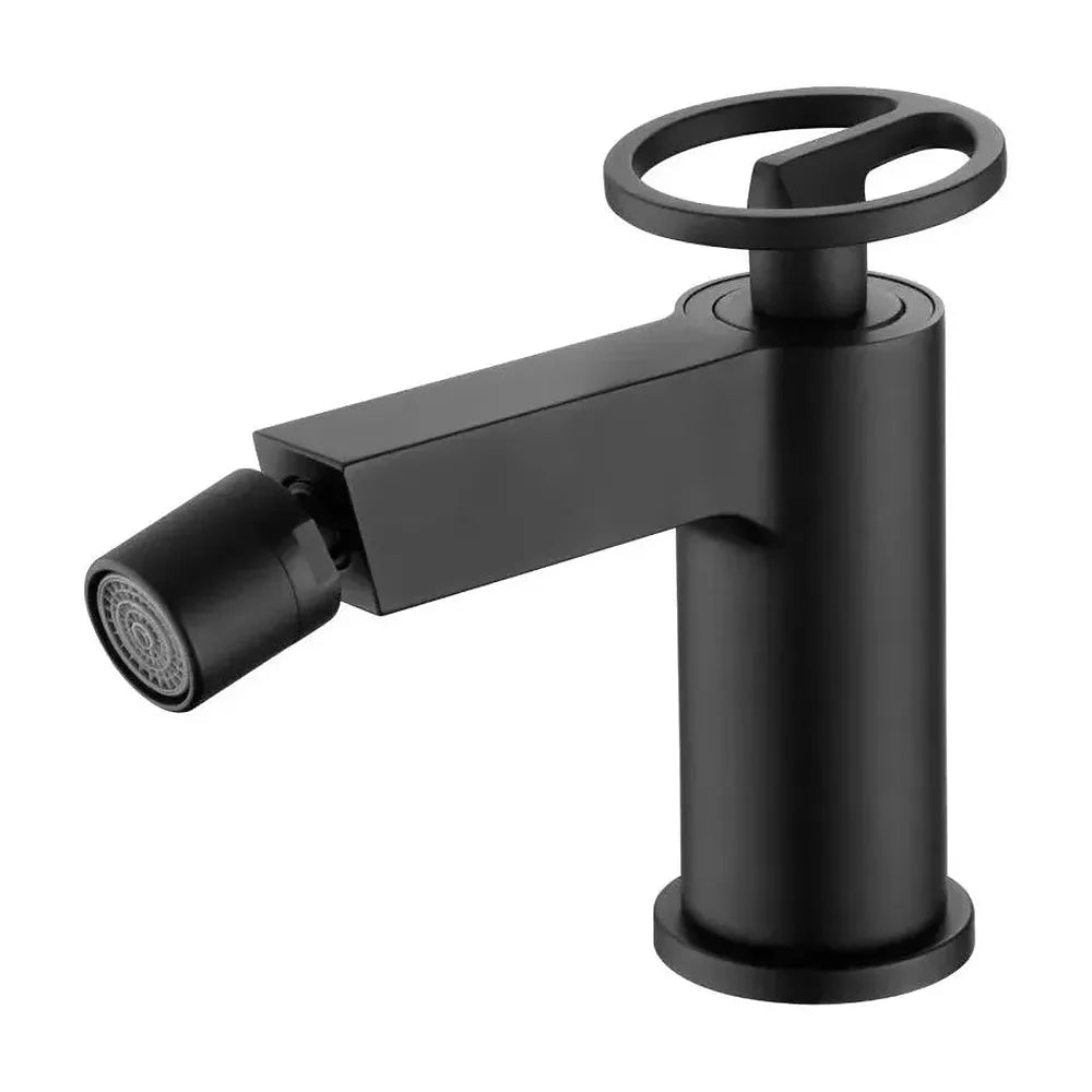 Grifo monomando sobre repisa para bidé fabricado en latón con acabado negro mate Olimpo de Imex Imex