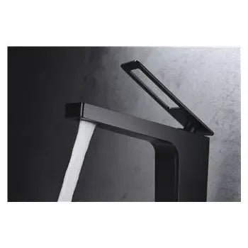 imex_suecia_grifo_monomando_para_lavabo_fabricado_en_latón_negro_mate_con_un_caño_recto_2