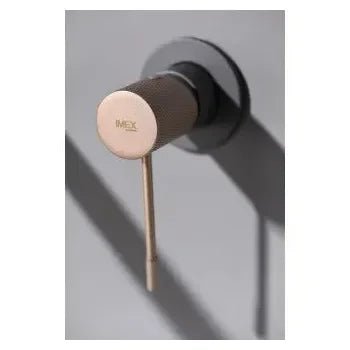 imex_line_grifo_monomando_para_lavabo_empotrado_de_acabado_gris_mate_y_champagne_2