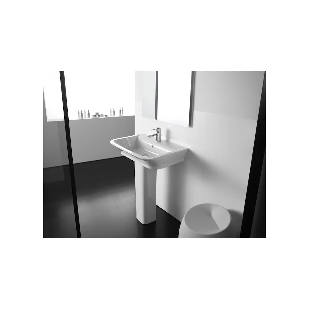 Lavabo con pedestal de 65 cm fabricado en porcelana de color blanco The Gap Roca - Vista 2