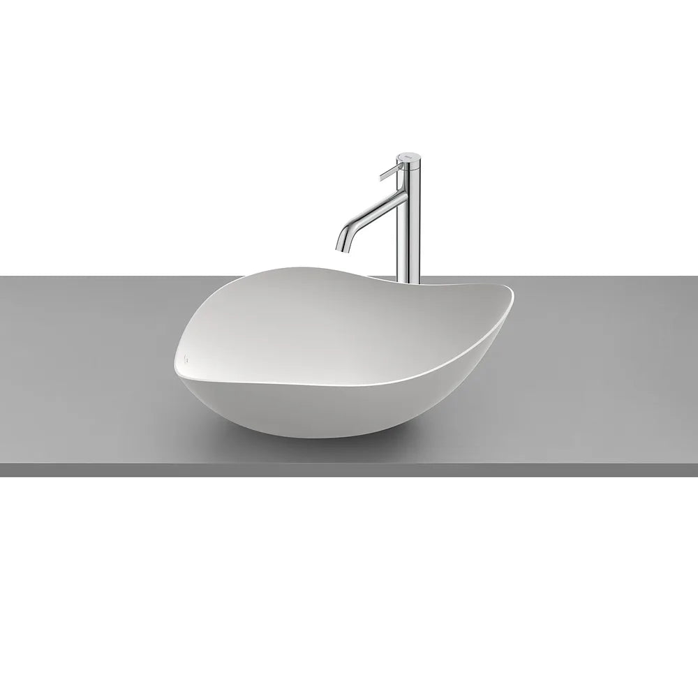 Lavabo sobre encimera de FineCeramic® con un diseño ovalado en acabado color blanco mate Ohtake Roca - Vista 1