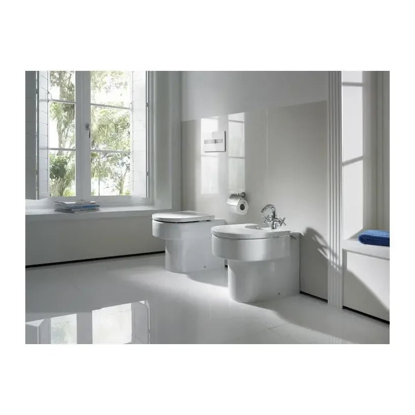 Roca Happening Inodoro infantil de saída dual de 27 cm fabricado em porcelana