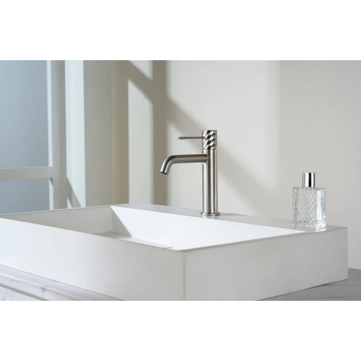 Monomando Lavabo Bless Níquel Cepillado Imex Níquel en ambiente