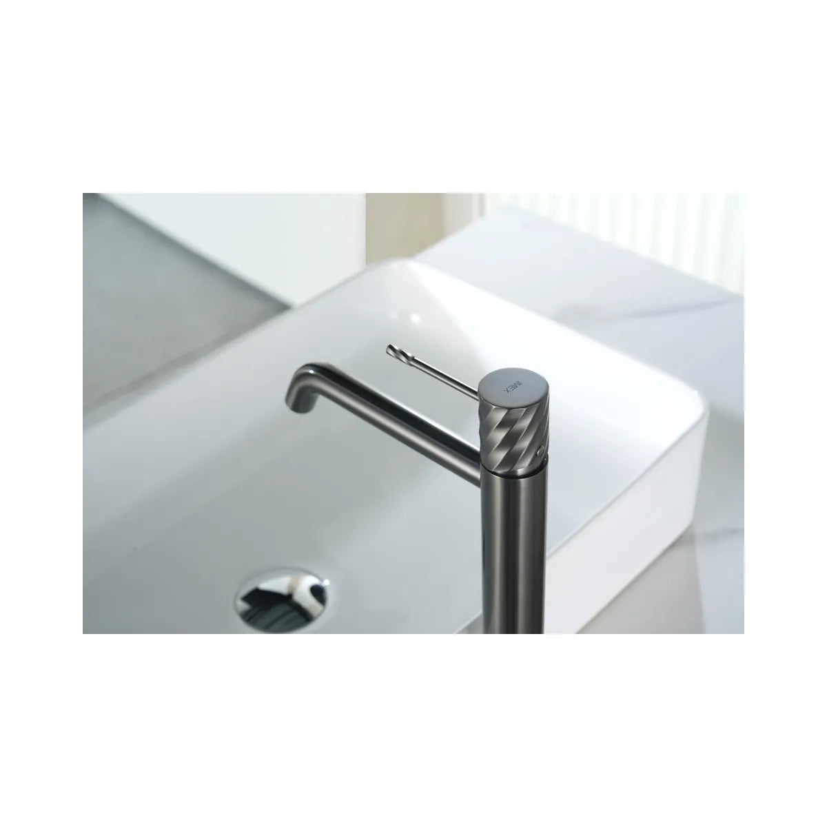 Monomando Lavabo Alto Bless Black Gun Metal Imex - ambiente_2 - Imex