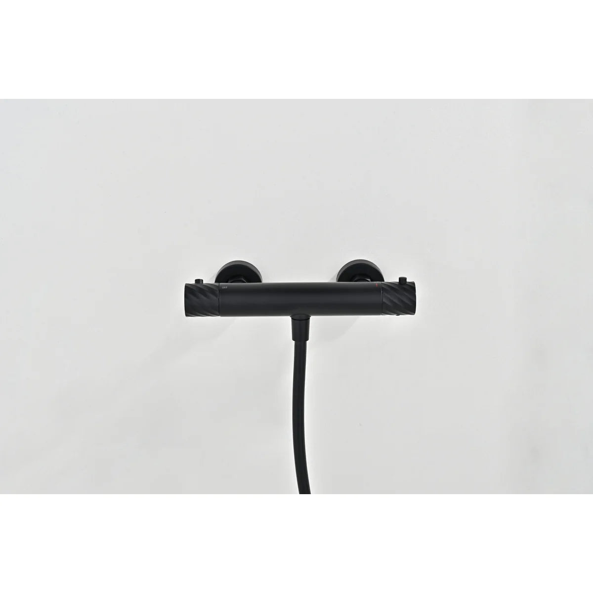 Kit Ducha Termostático Bless Negro Mate Imex Negro en ambiente