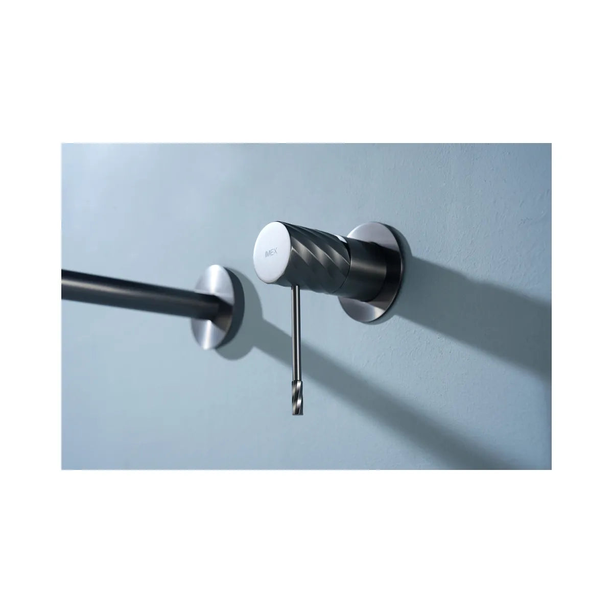 Monomando Empotrado Lavabo Imex Black Gun Metal - ambiente_3 - Imex