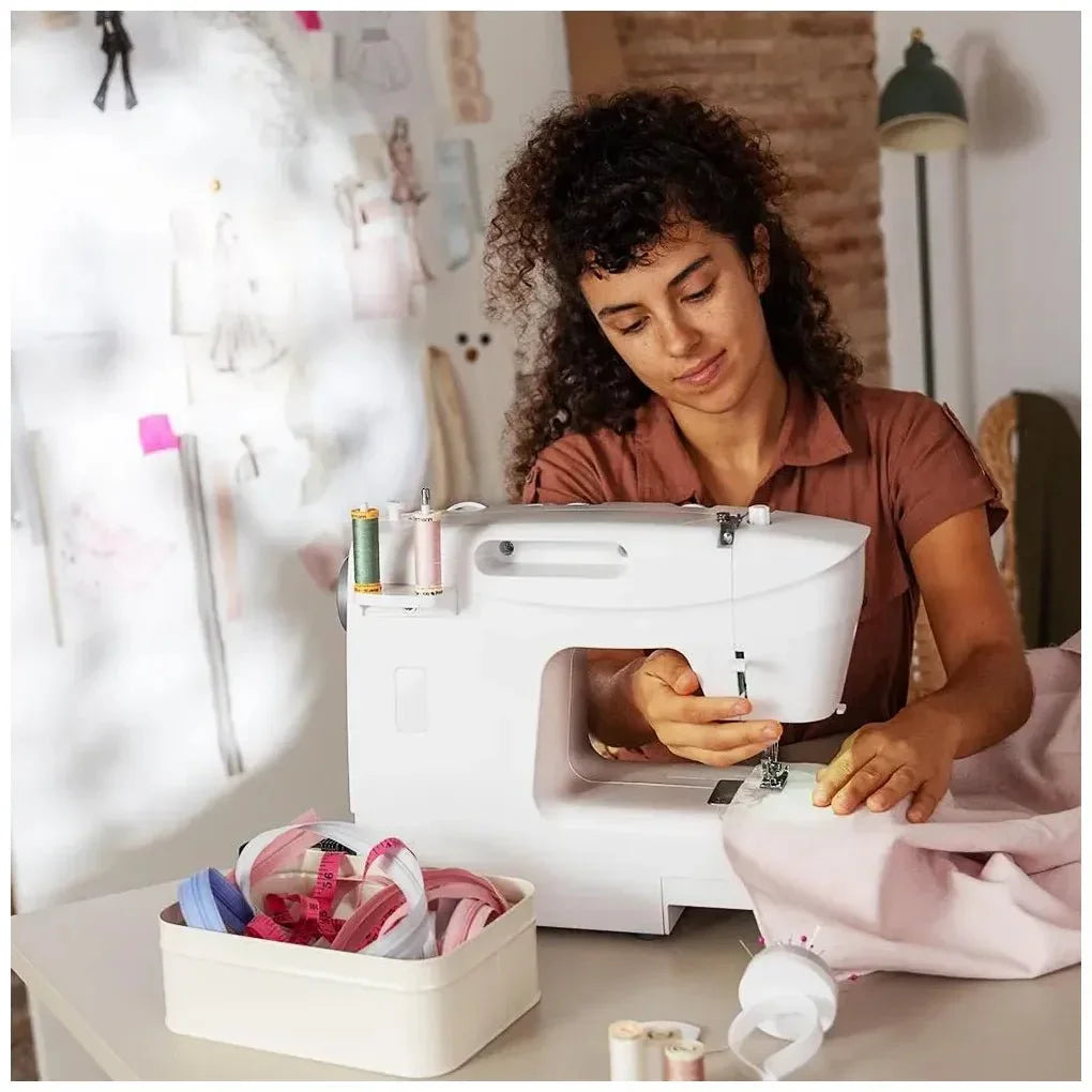 cecotec_01153_máquina_de_coser_intermedia_bellecouture_6600:_66_puntadas_y_accesorios_completos_7