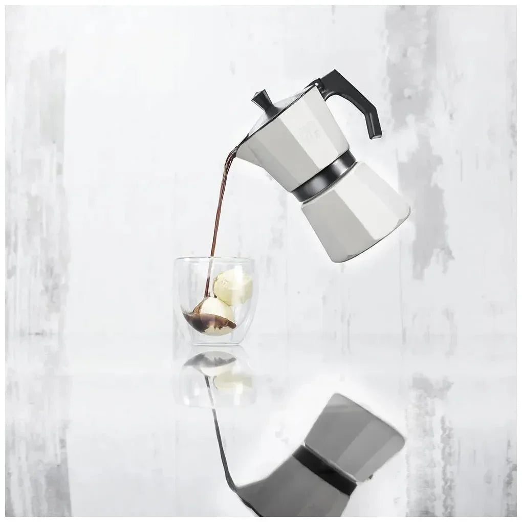 cecotec_01654_cafetera_italiana_beige_3_tazas:_aroma_y_cuerpo_perfecto_para_todo_tipo_de_cocina_6