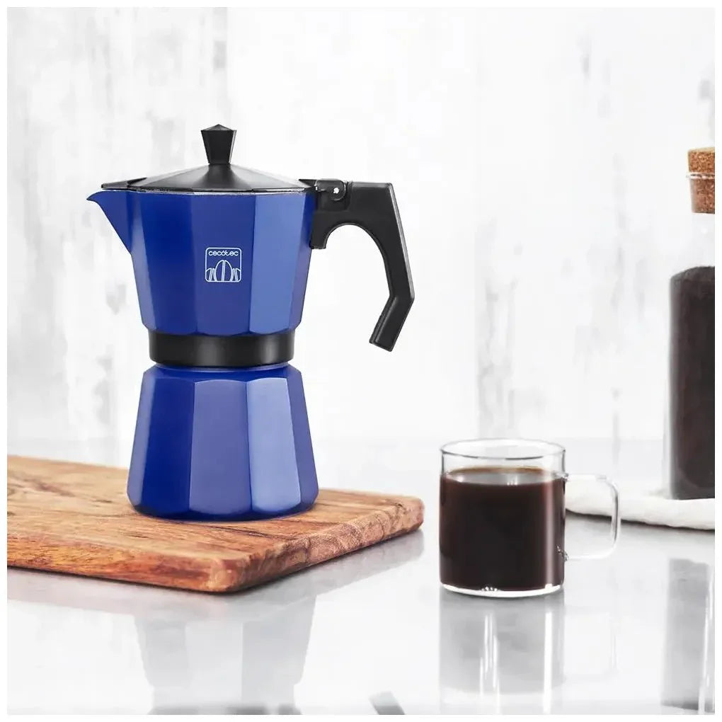 cecotec_01661_cafetera_italiana_azul_para_12_tazas__compatible_con_todas_las_cocinas_1