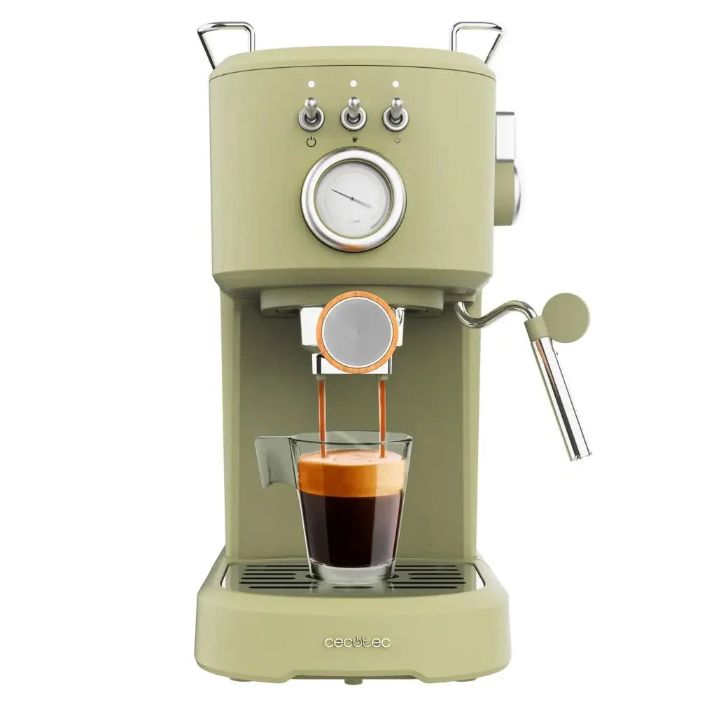 cecotec_01723_cafetera_espresso_retro_verde_20_bares_con_vaporizador_y_alta_potencia_1