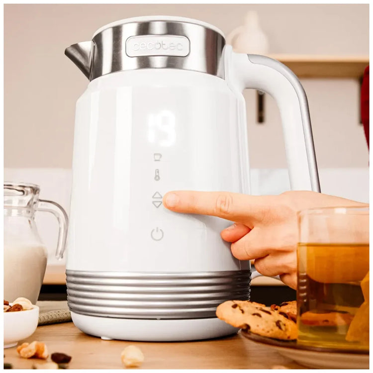 cecotec_01749_hervidor_de_agua_1.7l__2200w__libre_de_bpa__ajuste_de_temperatura_y_pantalla_táctil_3