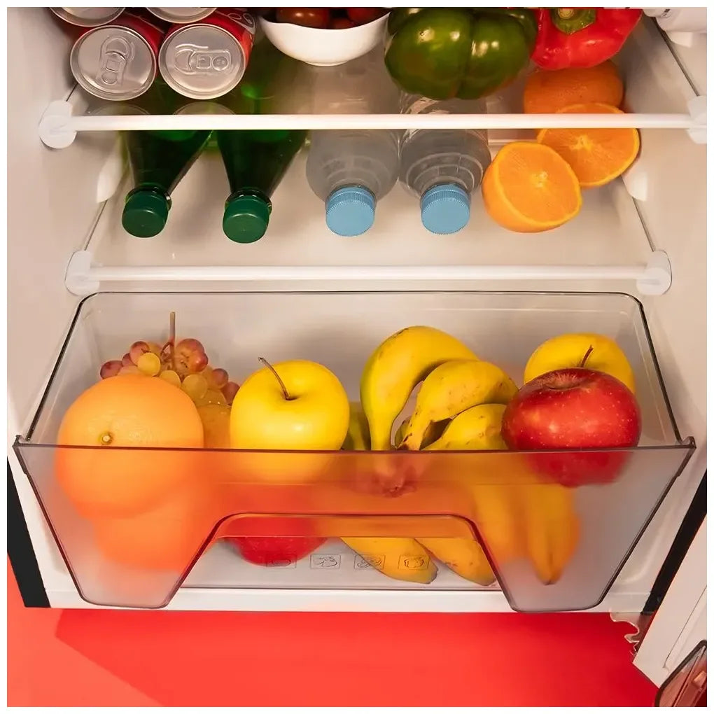 cecotec_01897_mini_frigorífico_retro_86l_negro_con_luz_led_y_tirador_gold_rose_6